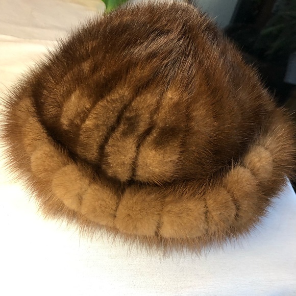 Vintage Genuine Beaver Fur Hat - Jerry Yates - Made in Canada - Picture 1 of 10